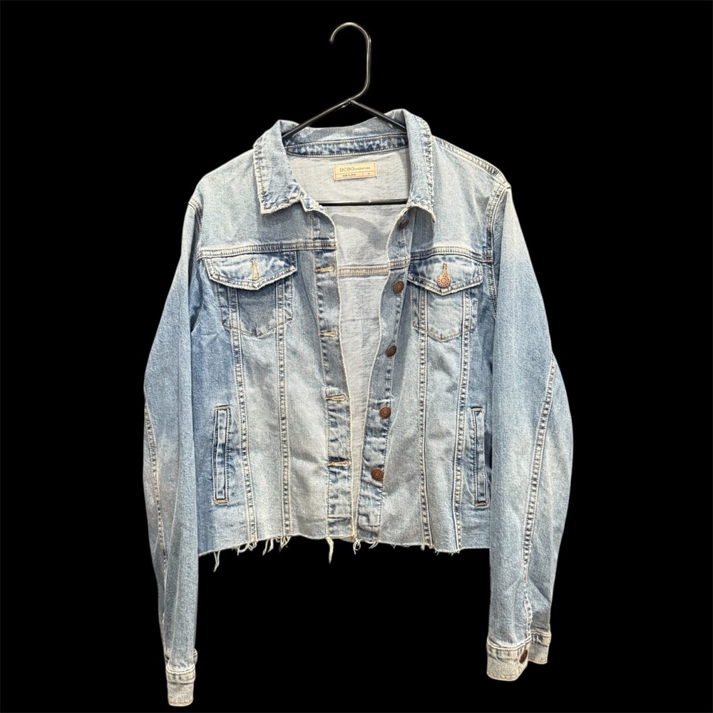 Women’s Denim Jacket XL Distressed BCBGeneration